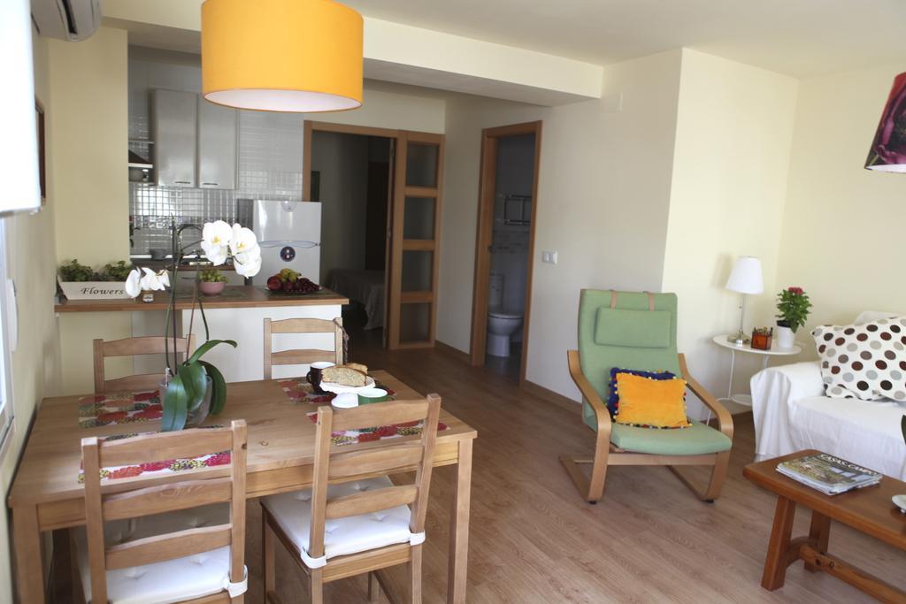 Apartamentos Casa Torres - Adults Only 阿尔比尔 客房 照片
